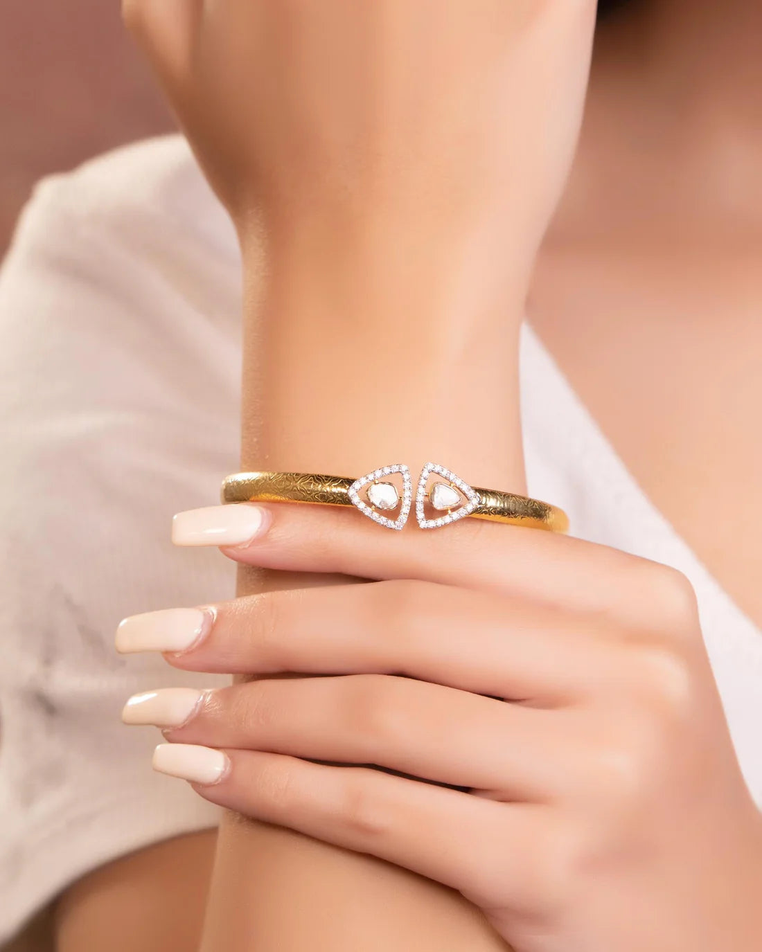 Vansika Polki And Diamond Bangle