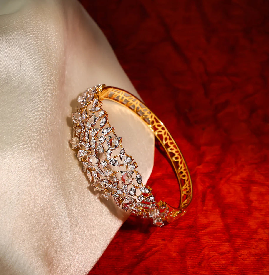 Diamond Bangle (VVS)