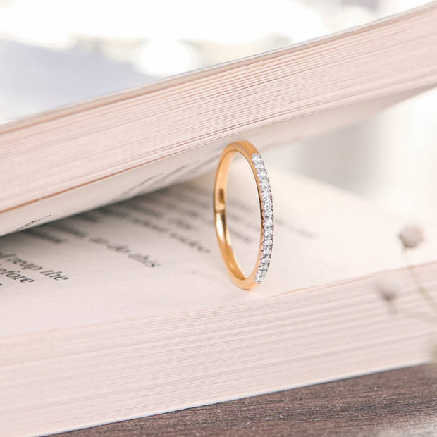 Glistening Classic Diamond Band