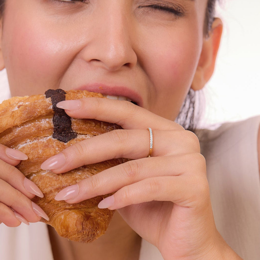 Glistening Classic Diamond Band