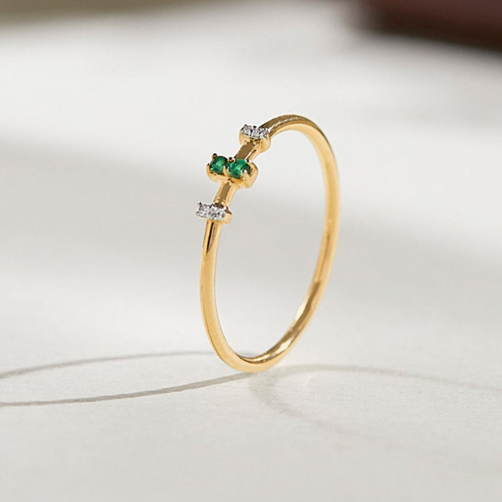 Rectangular Streak Gemstone Ring