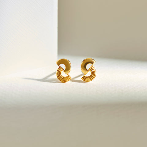 Stuti 22KT Gold Stud Earrings