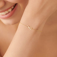 Minimalistic Infinity Gold Bracelet